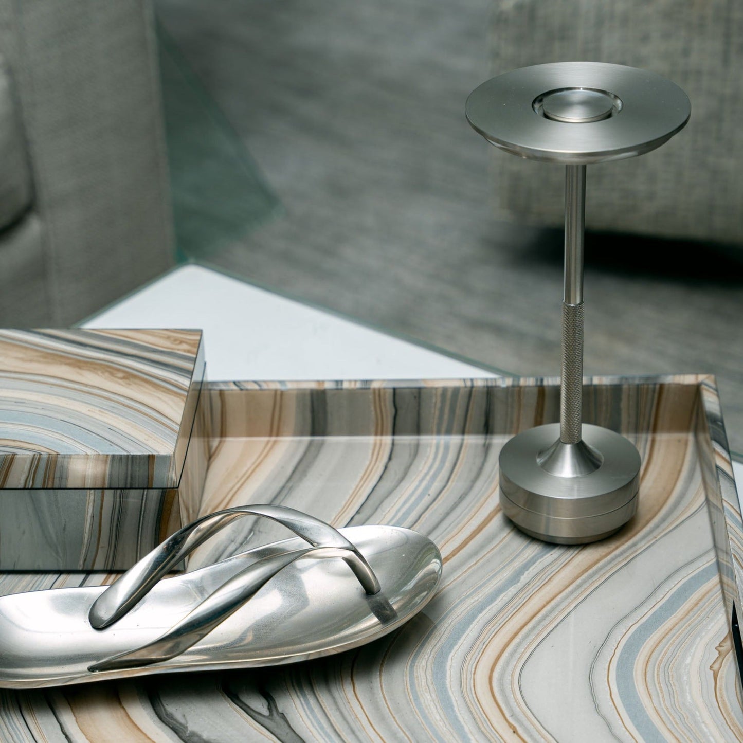 Cordless Elegance Table Lamp (Rechargable)